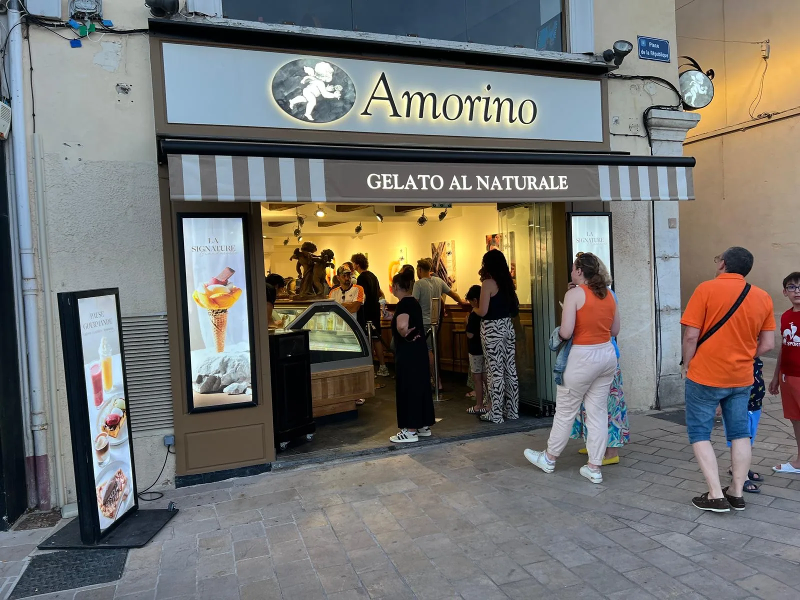 Enseigne lumineuse - Amorino