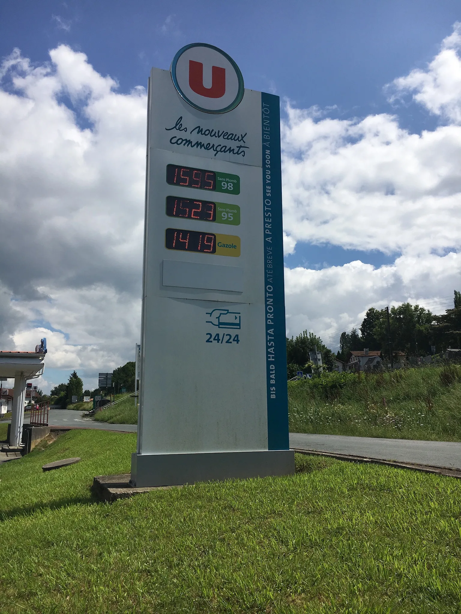 Afficheur prix carburant - Super U